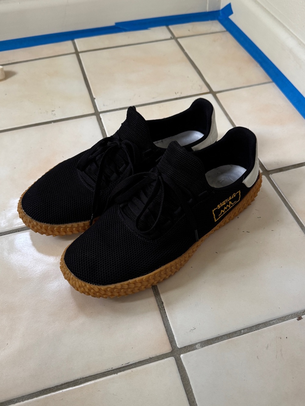 Men’s Black Casual Sneakers Size 10 / EU 44 – Like New